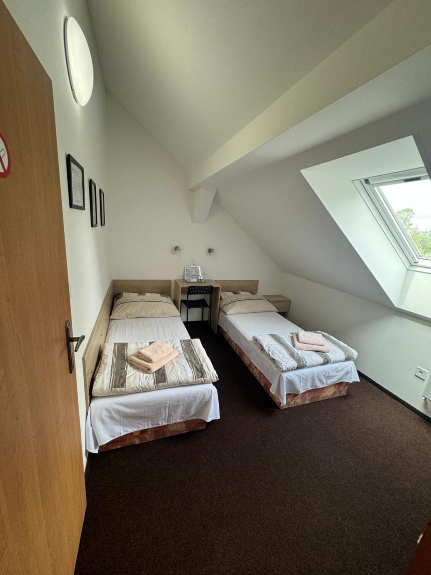 Hotel Formule Decin Exterior photo